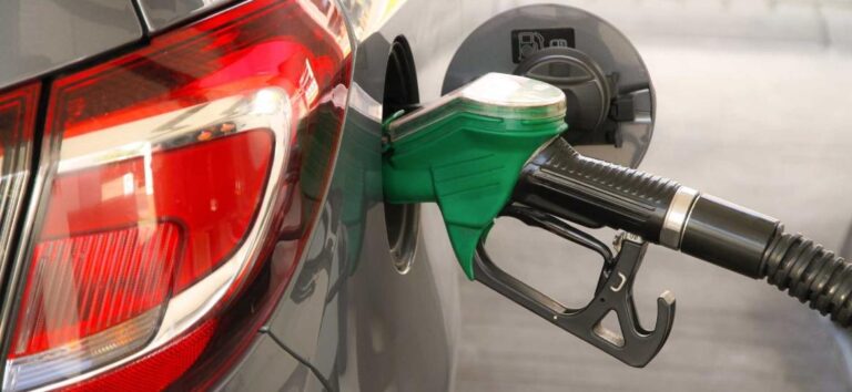 reabastecimento-de-carro-no-posto-de-gasolina-1663074774911_v2_1170x540